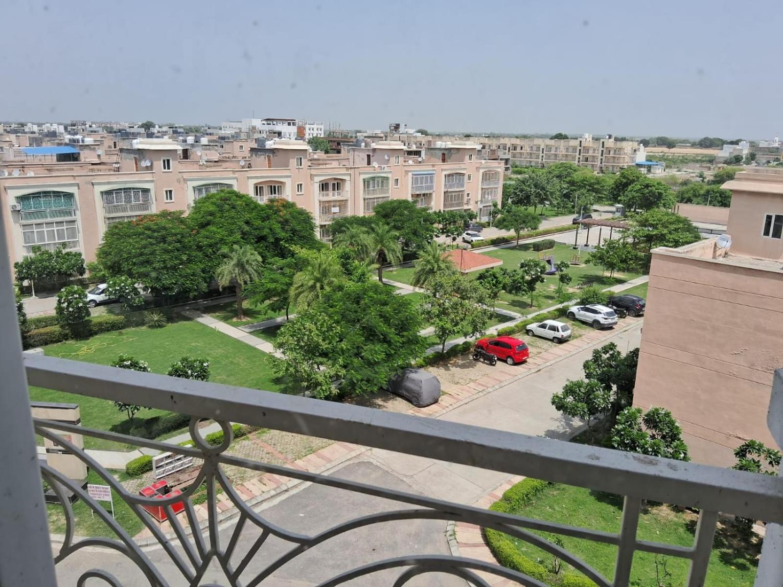 Apartment Niwas Omaxe Eternity
